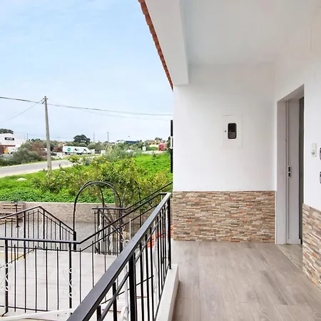 Apartamento Beach شقة مونكاراباشو